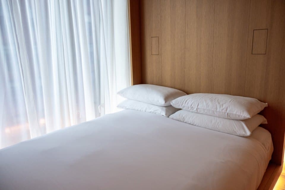 White Linen Bedding Set